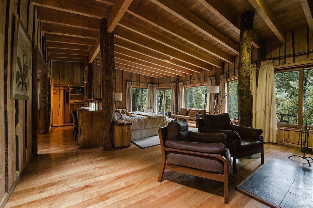Huilo Huilo Nawelpi Lodge Puerto Fuy Buitenkant foto