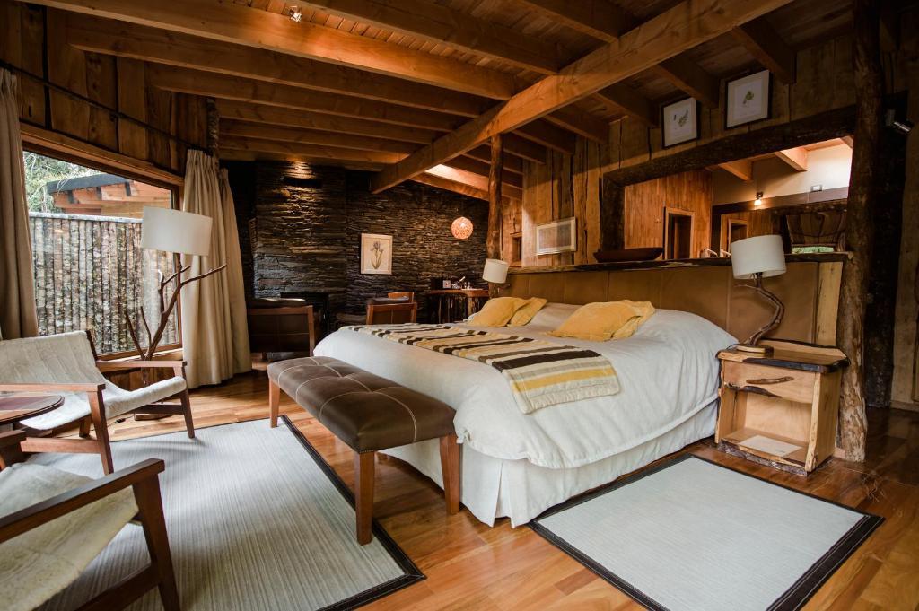 Huilo Huilo Nawelpi Lodge Puerto Fuy Buitenkant foto